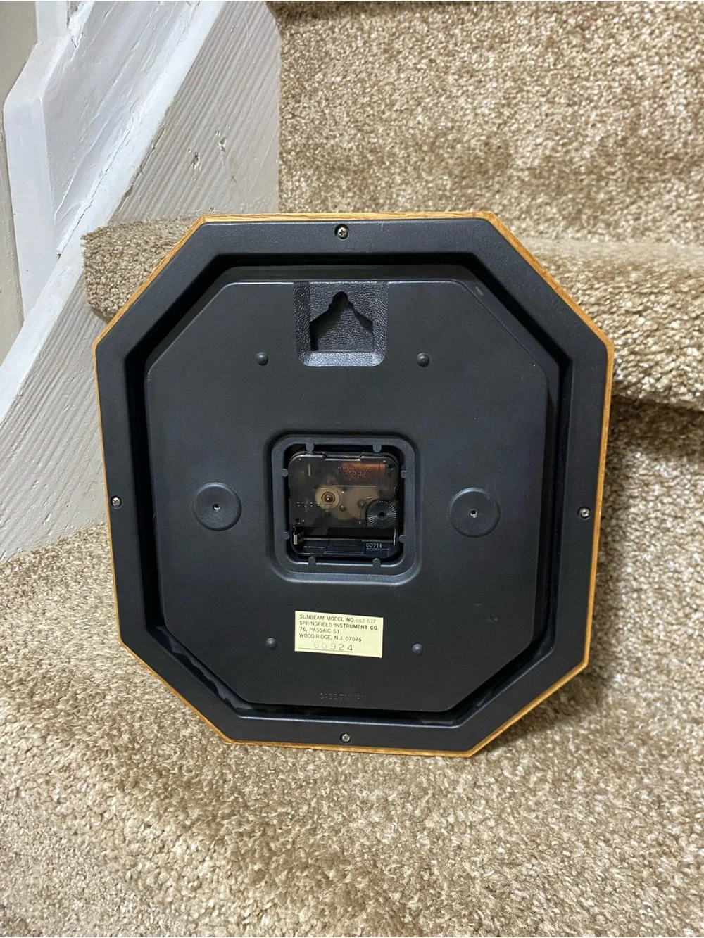 Vintage Sunbeam Quartz Wall Clock - Octagon Wood Frame Model 882-627 MCM Retro